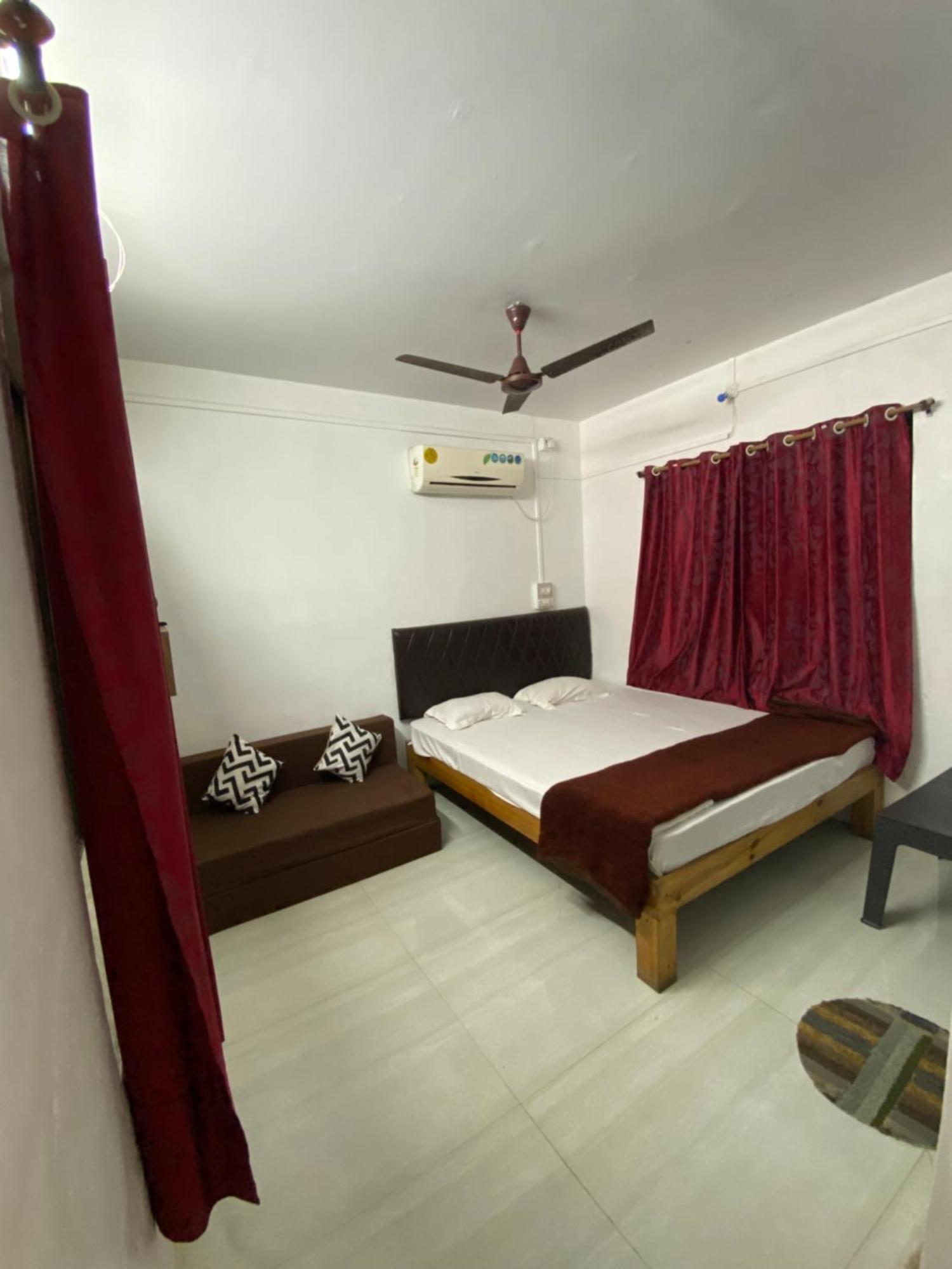 A Coconut Valley Resort Pālghar Extérieur photo